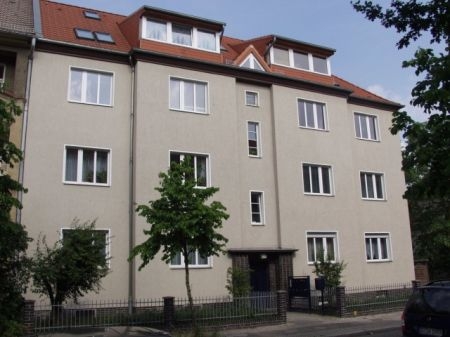 Sehr gepflegtes Mehrfamilienhaus in Berlin-Karlshorst mit 7% Rendite