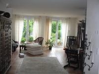 Moderne  Doppelhaush�lfte  in Bonn -   �ckesdorf,  ideal  f�r  Familie  mit  Kindern
