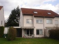 Gepflegte Doppelhaush�lfte  in  Bonn  Oberkassel  ideal  f�r  Telekom  - Mitarbeiter