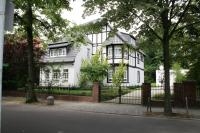 Exclusive  Fachwerkvilla,  Bj.  1907,  ( LUXUS - Sanierung  2000 )  in  Berlin  Dahlem