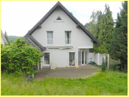 Haus Gartenansicht