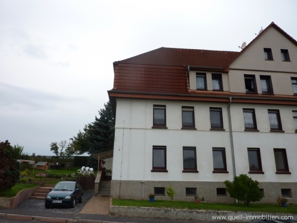 +++ 976,99 � monatl. Miete  - gepflegtes 4-FH als DH in ruhiger Ortsrandlage von Dorndorf +++