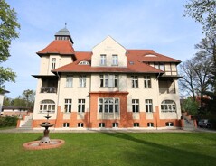 Herrschaftliches Wohnen in einer Gr�nderzeitvilla