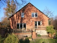 Exklusives Einfamilienhaus mit hochwertiger Ausstattung auf sonnigem S�dgrundst�ck!