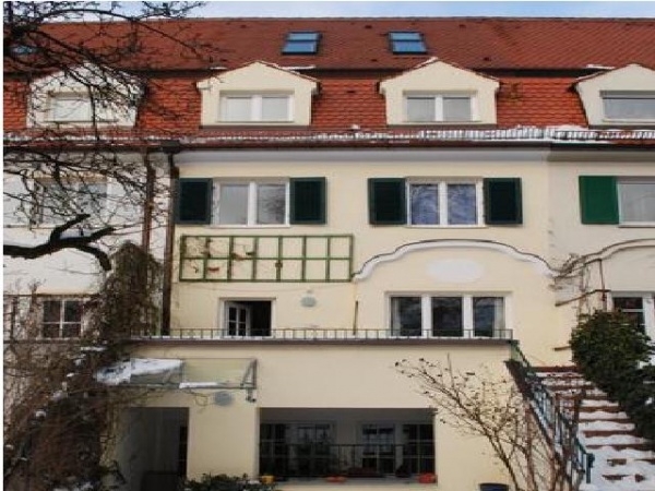 VERMIETET ! WUNDERSCH�NES JUGENDSTIL STADTHAUS MIT S�D-GARTEN IN TOPLAGE VILLENKOLONIE LAIM