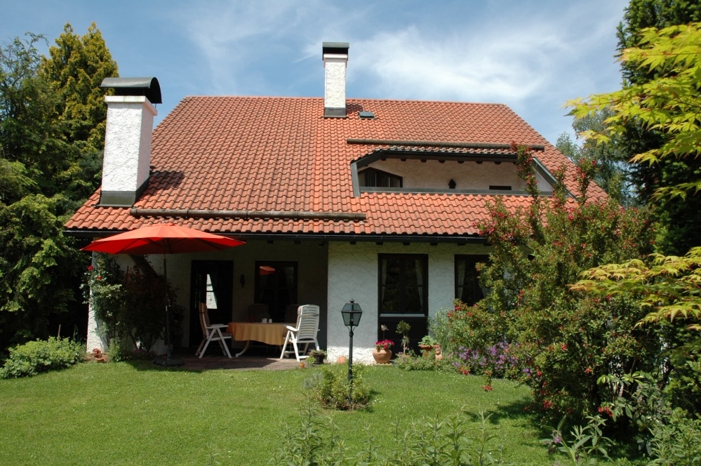 Stilvolles Einfamilienhaus auf idyllischem Grundst�ck in ruhiger Lage Alt-Aubing!