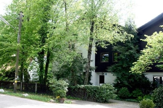 ALL-TERRARING
EXKLUSIVE GARTEN- WOHNUNG IN OBERMENZING!