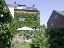Gartenfront